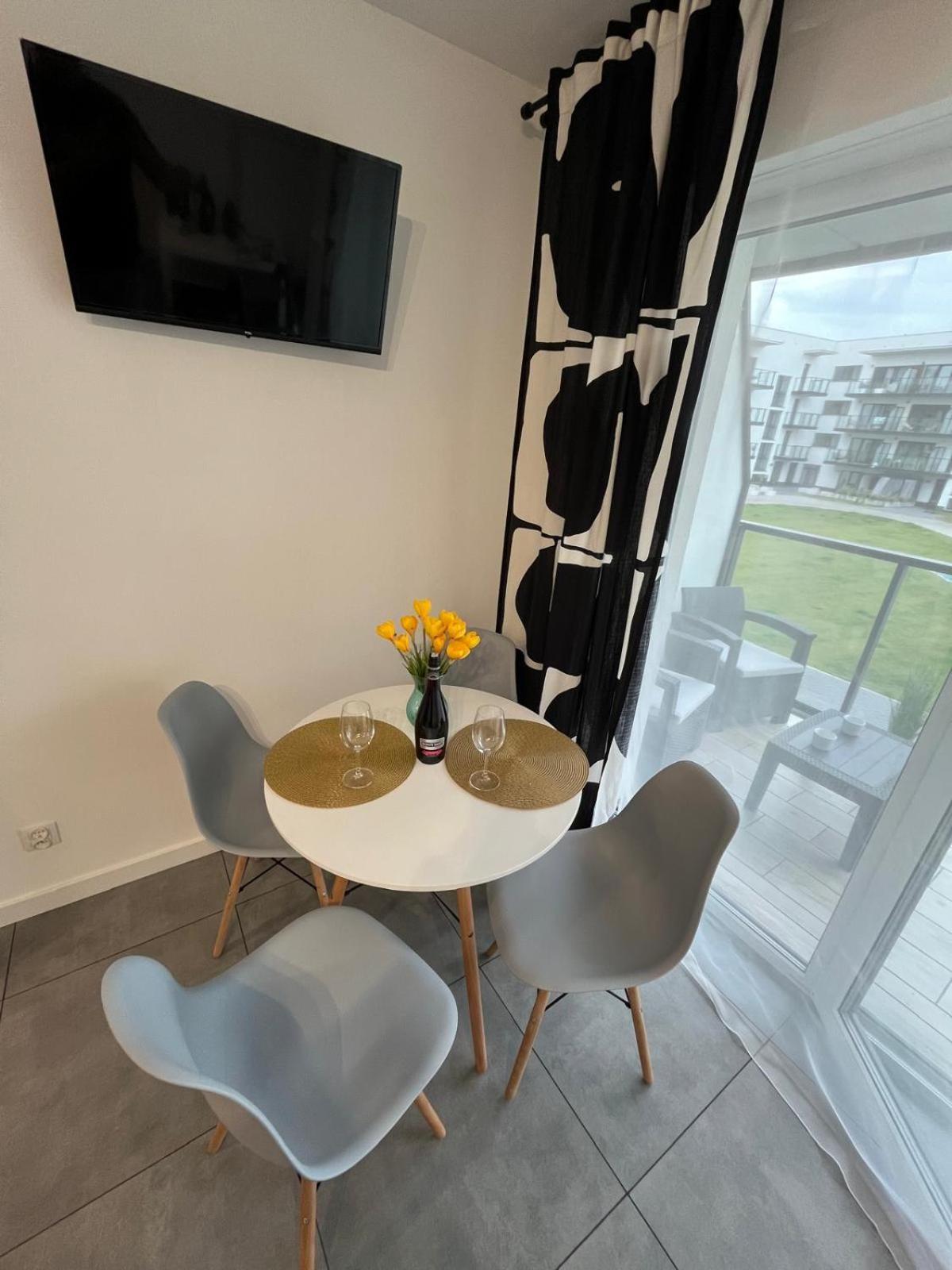 Nowy River View Apartment Dziwnow